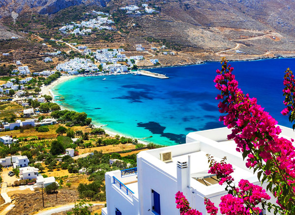 Helicopter Tour from Santorini to Amorgos(5 Hours Round-trip)